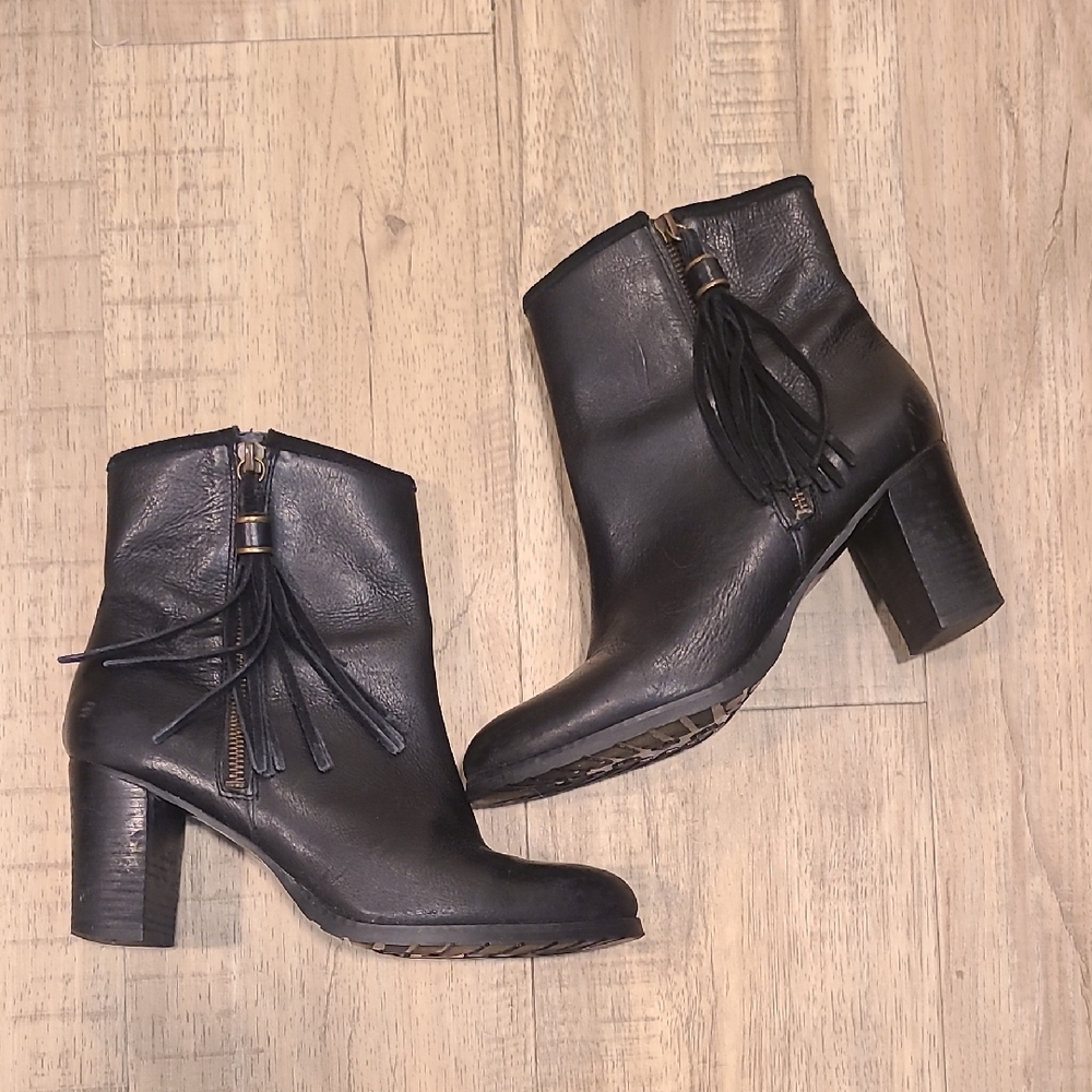 Lauren Ralph Lauren Black Leather Western Tassel Ankle Boots 🤠